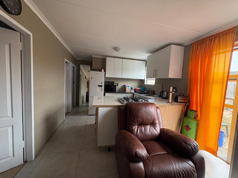 3 Bedroom Property for Sale in Rocklands Western Cape